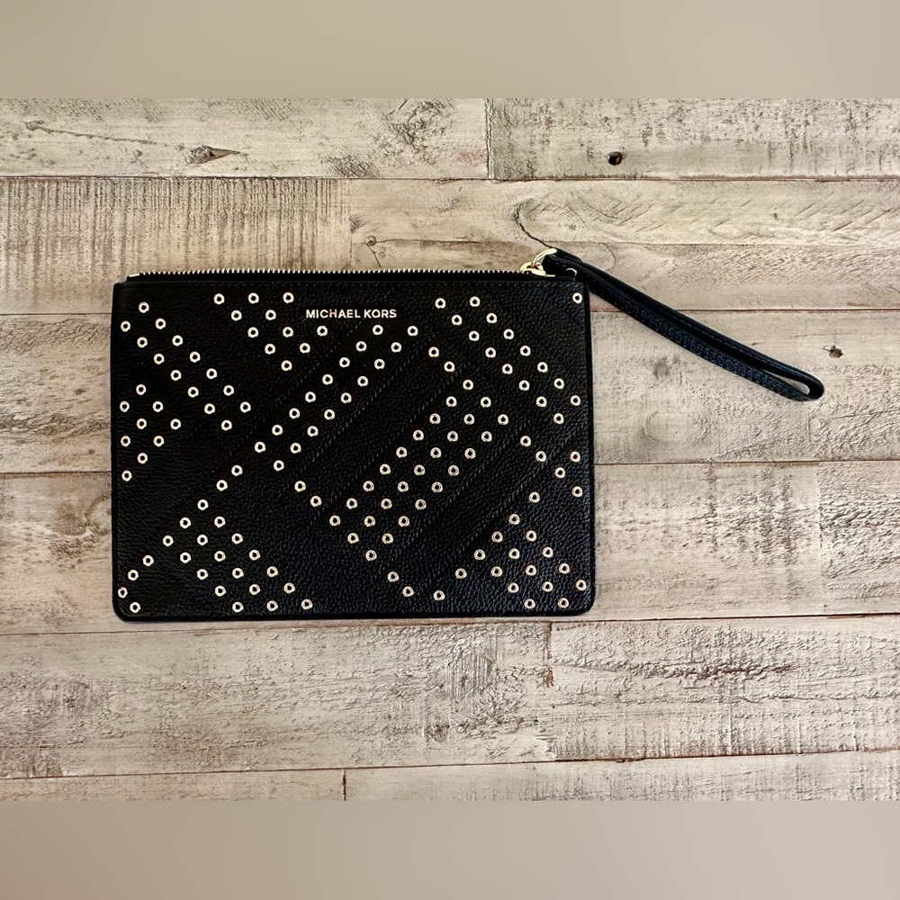 EUC Michael Kors Black Studded Wristlet